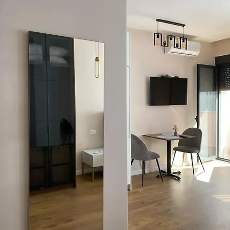 Central Studio * Tirana
